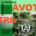 TwoSlice - The Squeeze