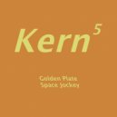 Golden Plate - Ueberstrahlt (Original Mix)