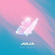 Mr Doo - Julia